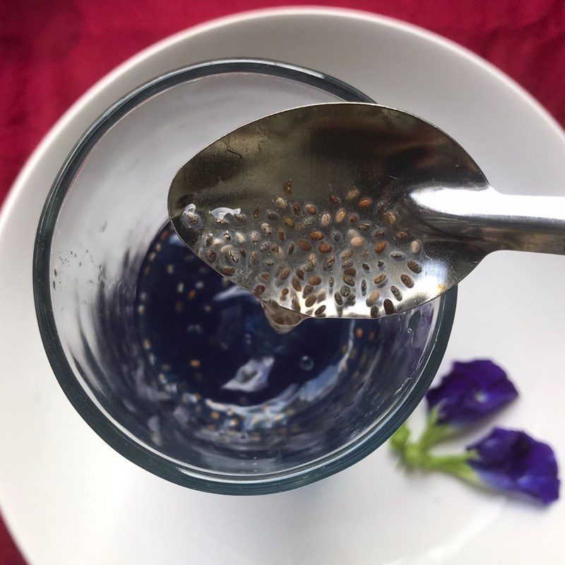 Step 2 Make tea Butterfly pea flower chia tea