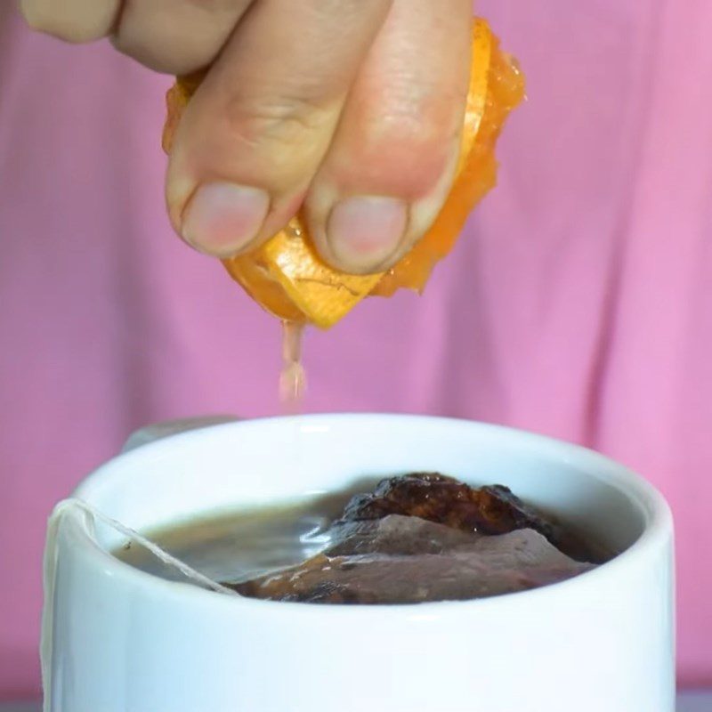Step 3 Brew Artichoke Tea with Tea Bag