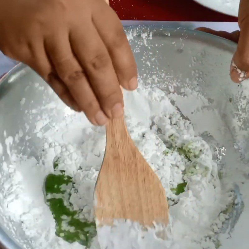 Step 2 Mixing and kneading the dough for Taro Balls