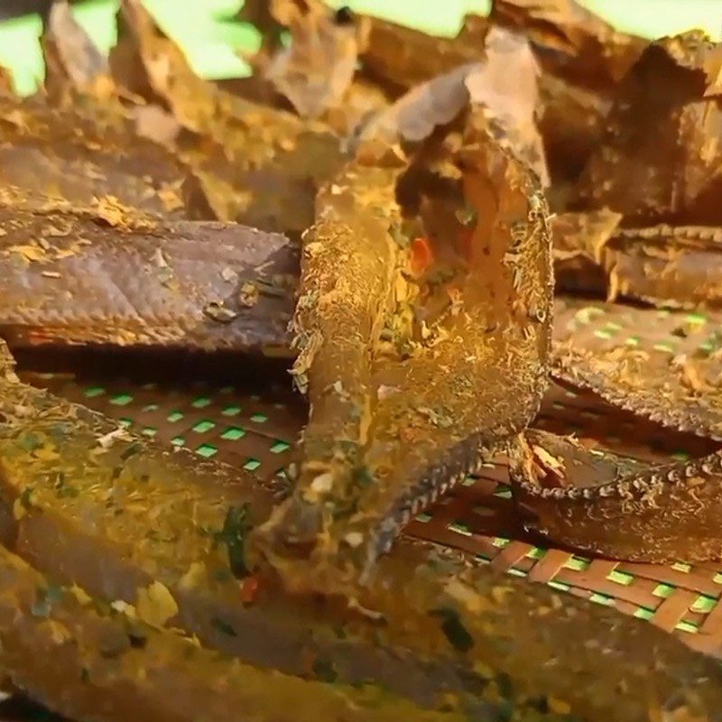 Step 4 Sun drying Dried snakehead fish