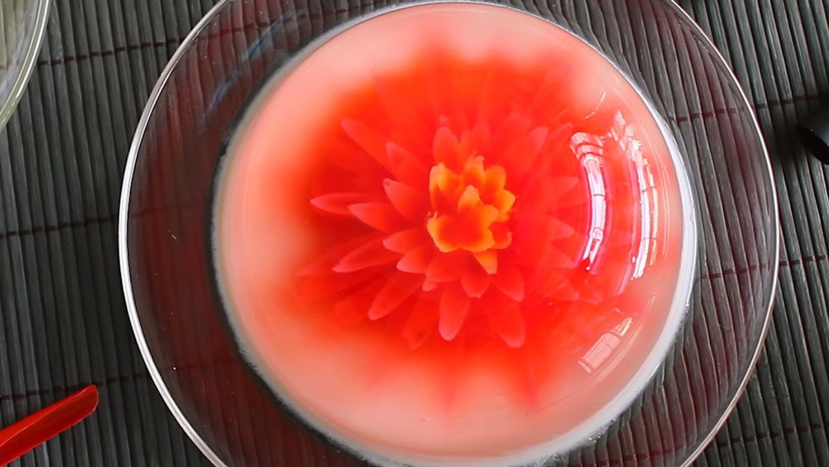 3 Simple and Beautiful Ways to Make 3D Jelly at Home 2 3D jelly made with straws