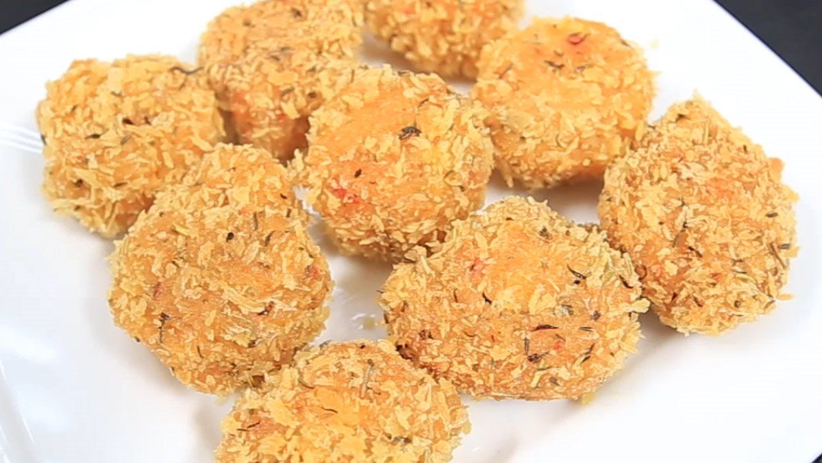 Fried cheese vegetable balls