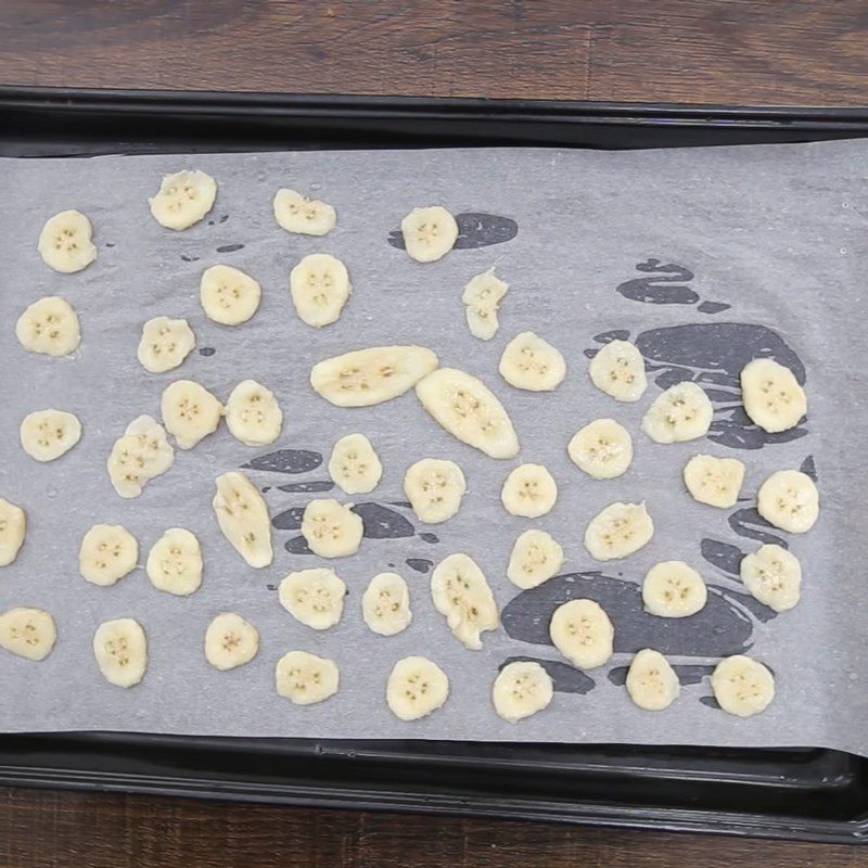 Step 2 Dried bananas using an oven Crispy Dried Bananas