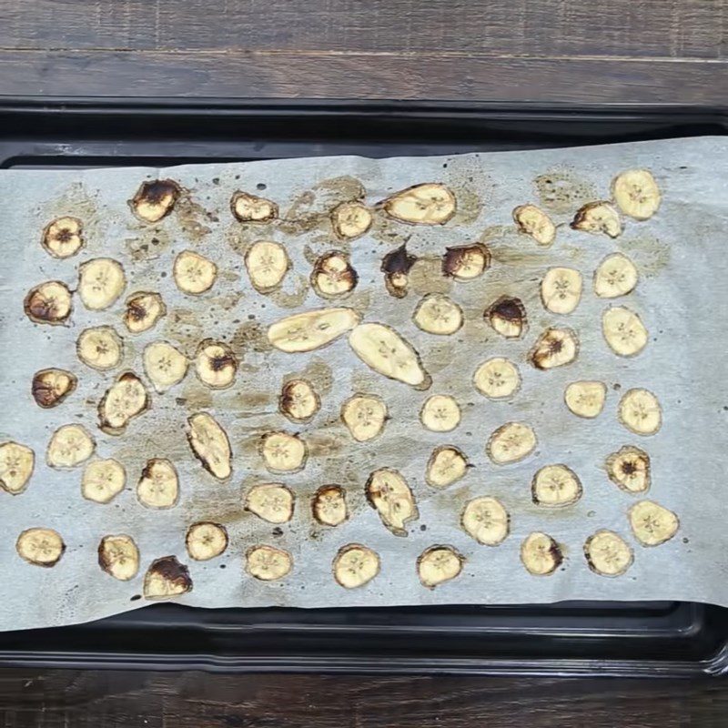 Step 2 Drying bananas using an oven Crispy dried bananas