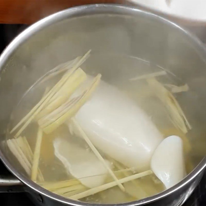 Step 2 Prepare Squid for Korean Squid Salad