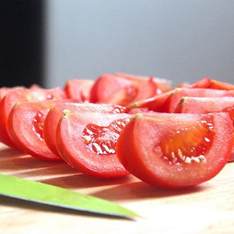 Step 1 Prepare the ingredients for Sour Soup with Giang Leaves