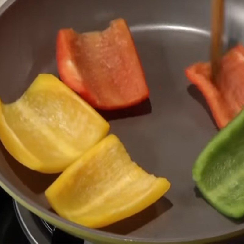 Step 1 Prepare the ingredients for Bell Pepper and Celery Salad