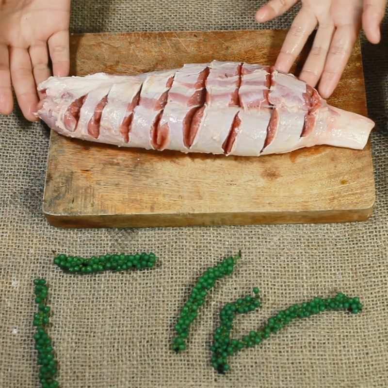 Step 1 Prepare the beef brisket Grilled Beef Brisket with Green Pepper