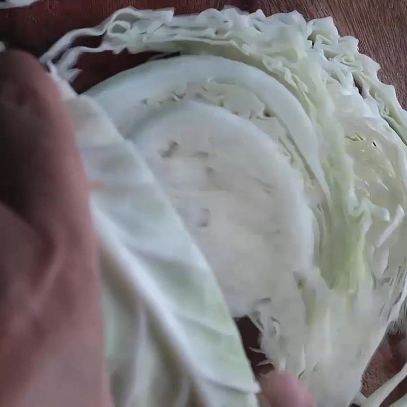 Step 2 Preparing cabbage Fresh shrimp cabbage soup