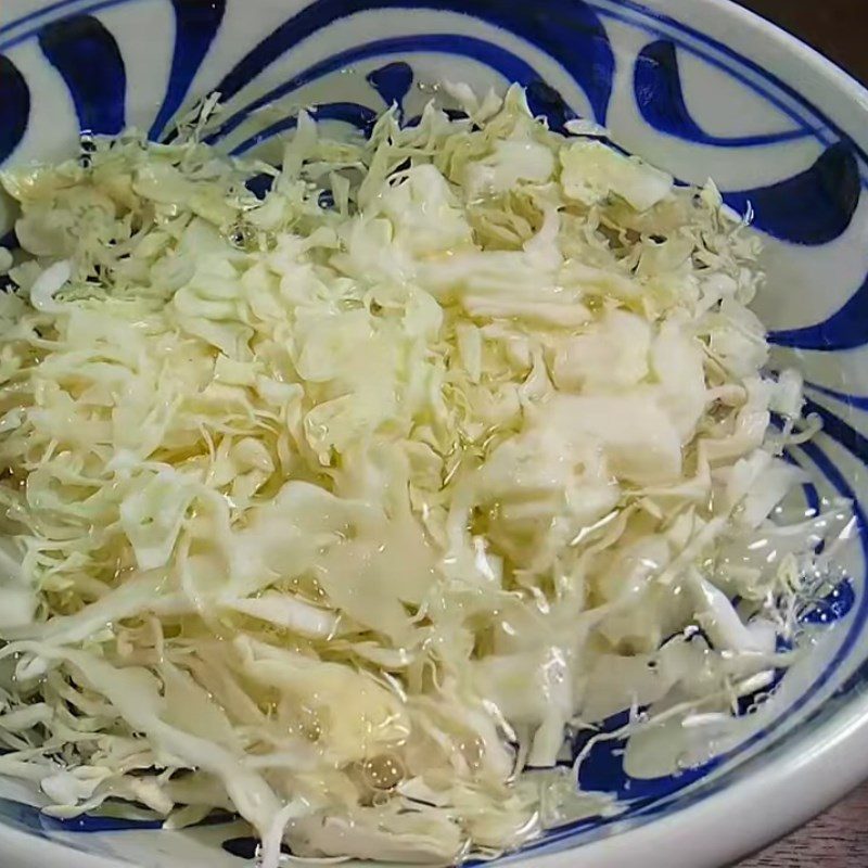 Step 1 Prepare the cabbage Vegetarian Cabbage and Carrot Salad