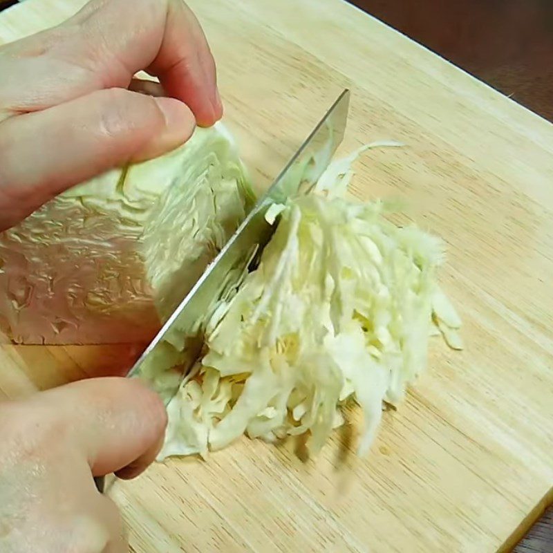 Step 1 Prepare the cabbage Vegetarian Cabbage and Carrot Salad