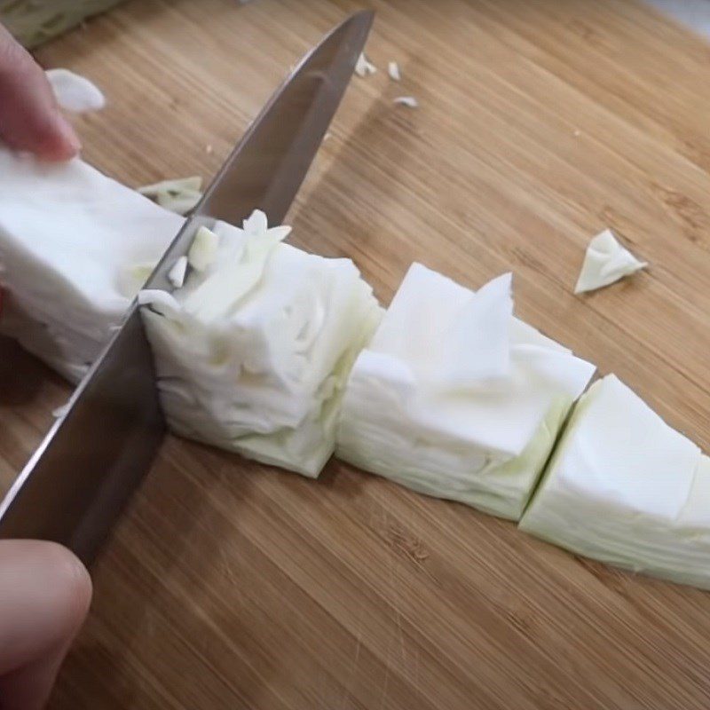 Step 1 Prepare the cabbage for Cabbage Kimchi