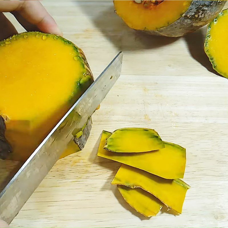 Step 1 Prepare the pumpkin Vegetarian Pumpkin Curry