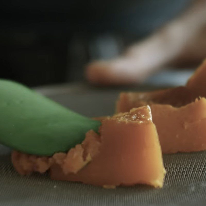 Step 1 Prepare the pumpkin for Pumpkin Spice Latte