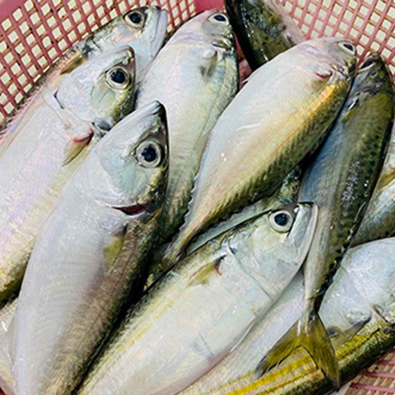 Step 1 Prepare the fish Salted mackerel stew