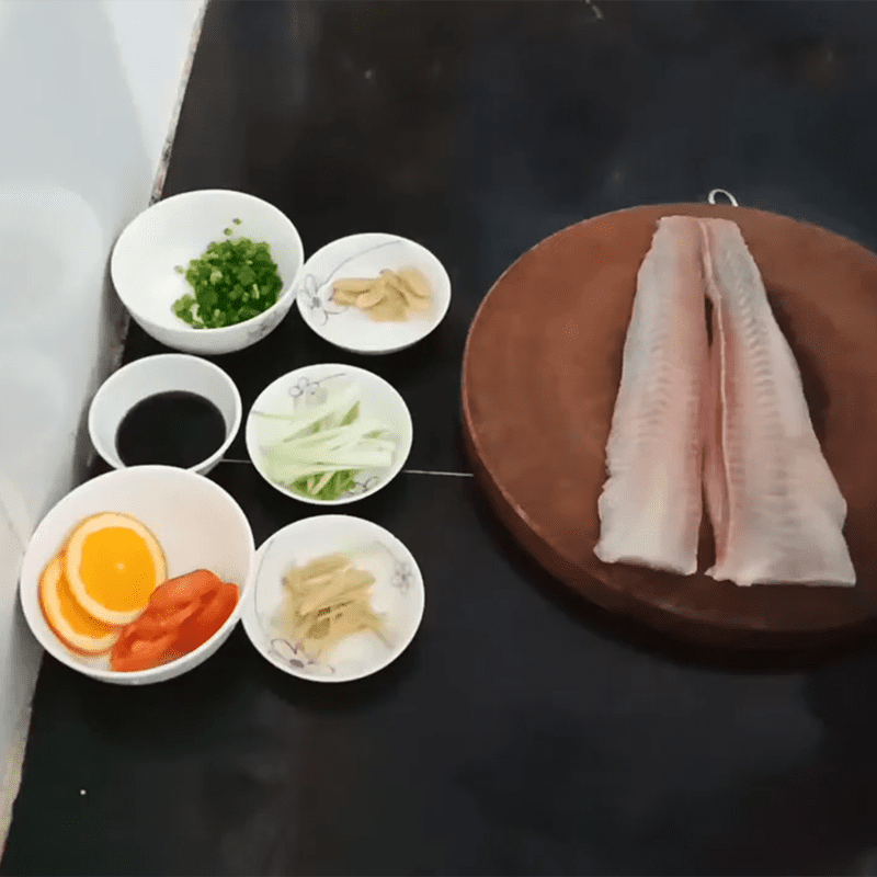 Step 1 Preparing the Basa Fish Steamed Basa Fish with Soy Sauce