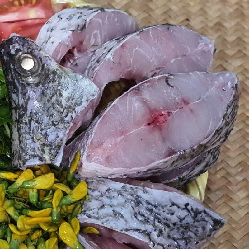 Step 1 Prepare snakehead fish Sour Snakehead Fish Soup