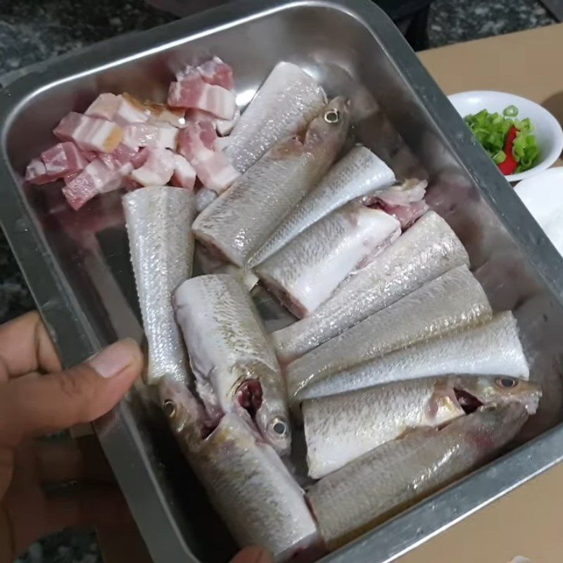 Step 1 Prepare the fish