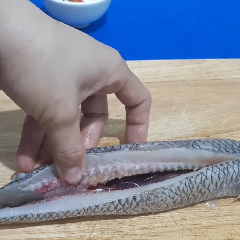 Step 1 Cleaning Mullet Fish Dried Mullet Fish