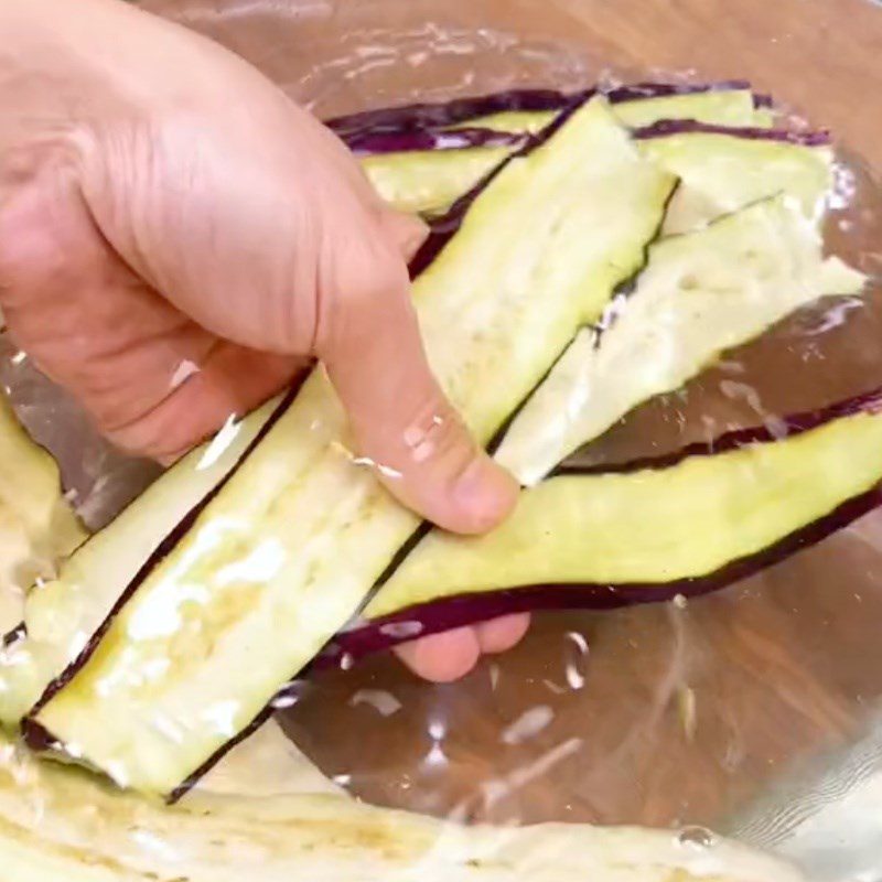 Step 1 Prepare the ingredients for Fried Eggplant Rolls