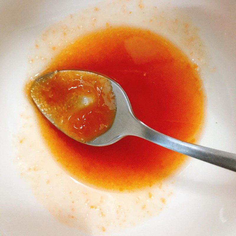 Step 1 Prepare the fish and mix the sauce for Spicy Dried Anchovies
