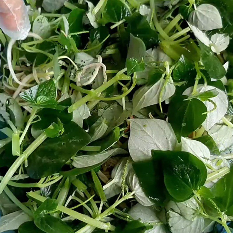 Step 3 Prepare the vegetables Tofu salad with water spinach