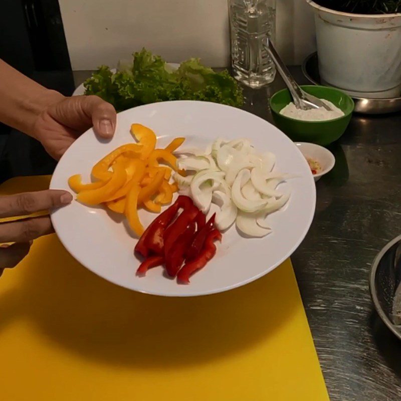 Step 1 Prepare the ingredients for Fried Fish Roe with Fish Sauce