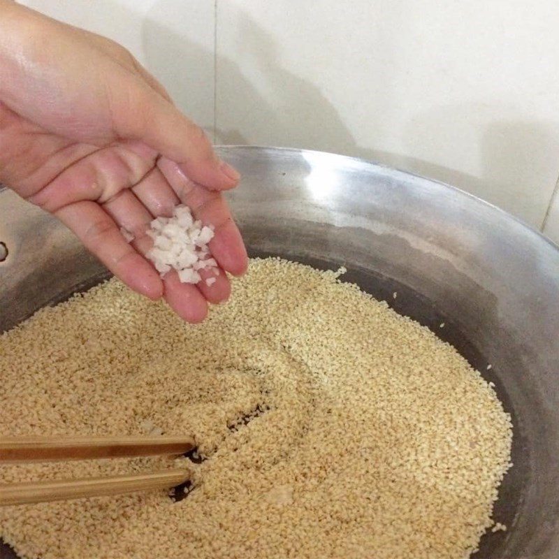 Step 1 Prepare the ingredients for Southern sweet rice rolls