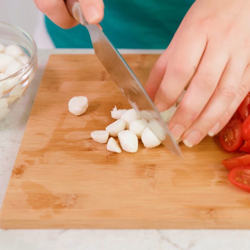 Step 1 Prepare the ingredients for cheese sausage pasta salad