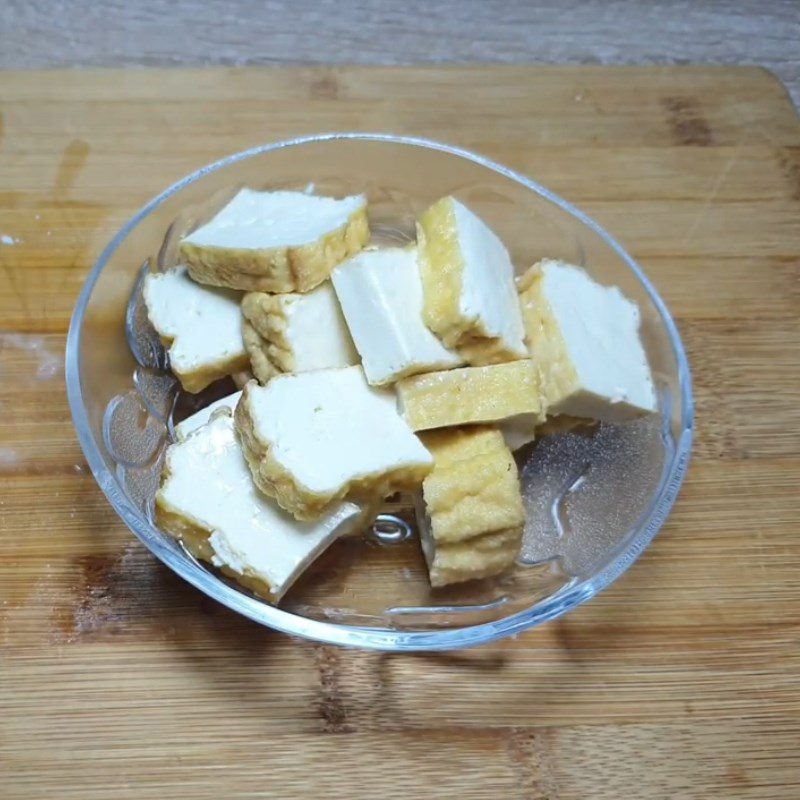 Step 1 Prepare the ingredients Cabbage and Carrot Salad with Vegetarian Ribs