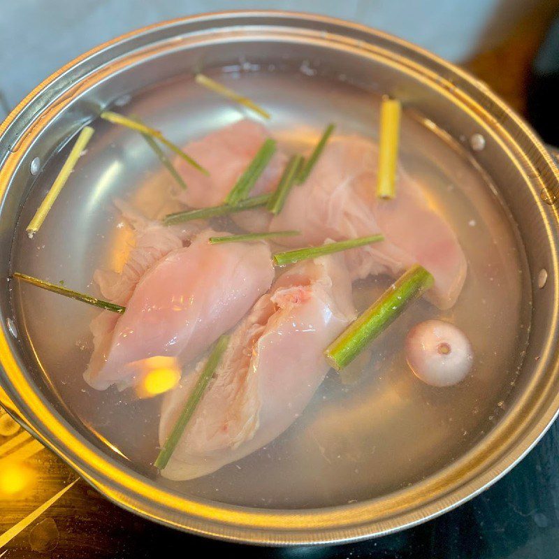 Step 1 Prepare the ingredients Mini chicken mushroom sticky rice