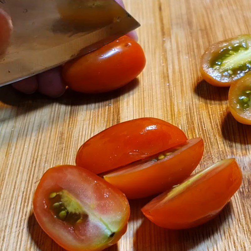Step 1 Prepare the ingredients for Sweet and Sour Vegetarian Ribs from Spare Ribs