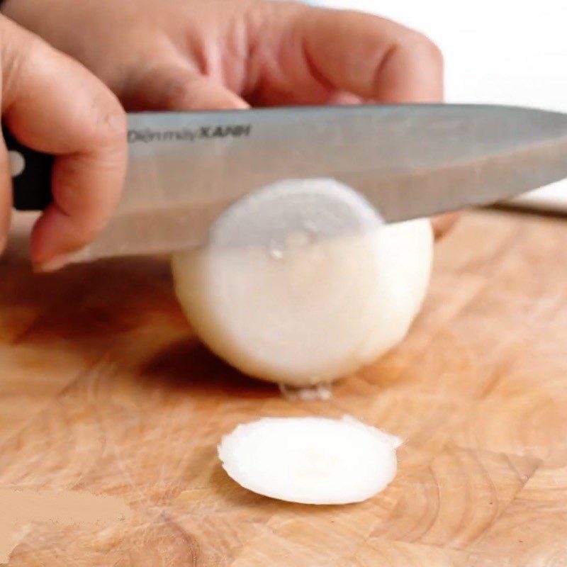 Step 1 Prepare the ingredients for instant noodle pizza