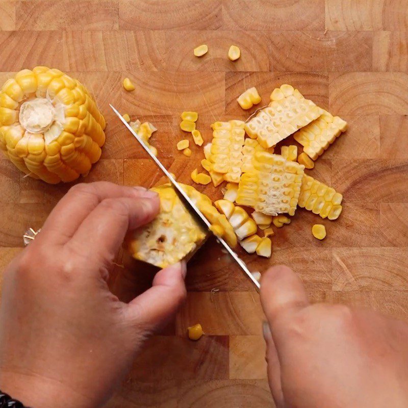 Step 1 Prepare the ingredients for instant noodle pizza