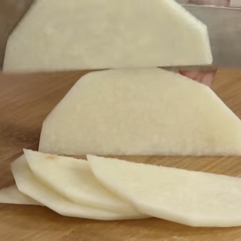 Step 1 Prepare the ingredients for Vegetarian Steamed Bread with Shredded Cassava