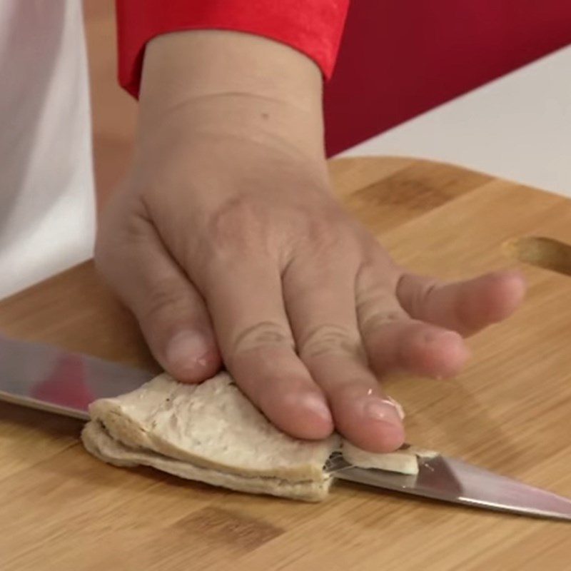 Step 1 Prepare the ingredients for Vegetarian Steamed Bread with Shredded Cassava