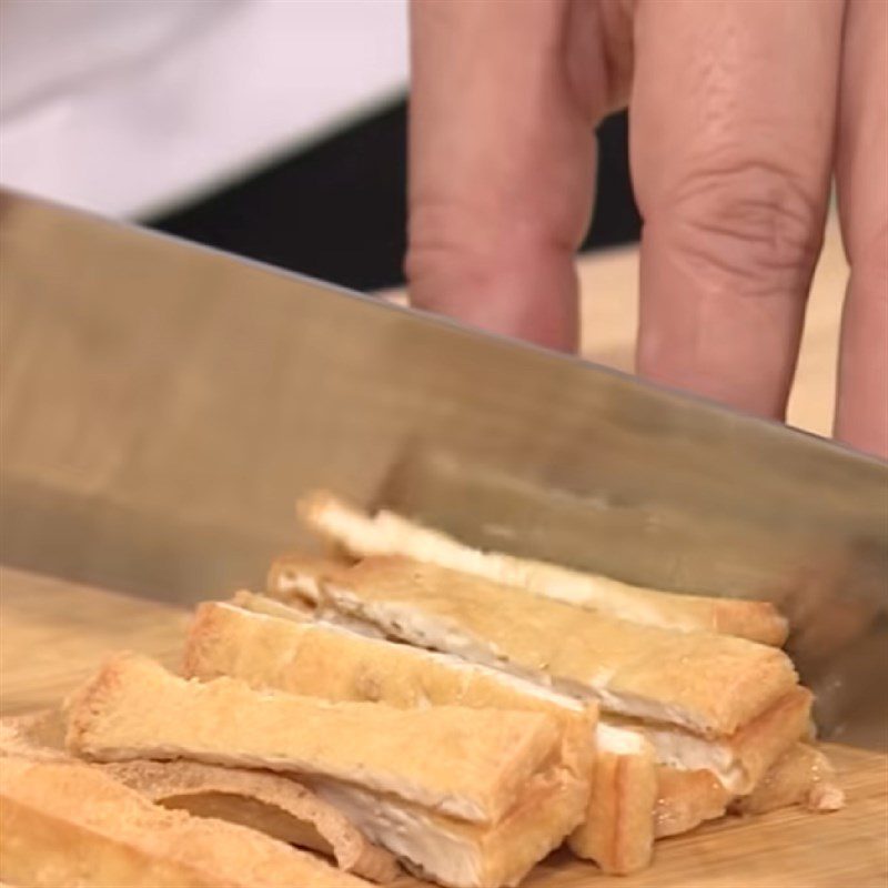Step 1 Prepare the ingredients for Stir-fried Vermicelli with Pickled Vegetables