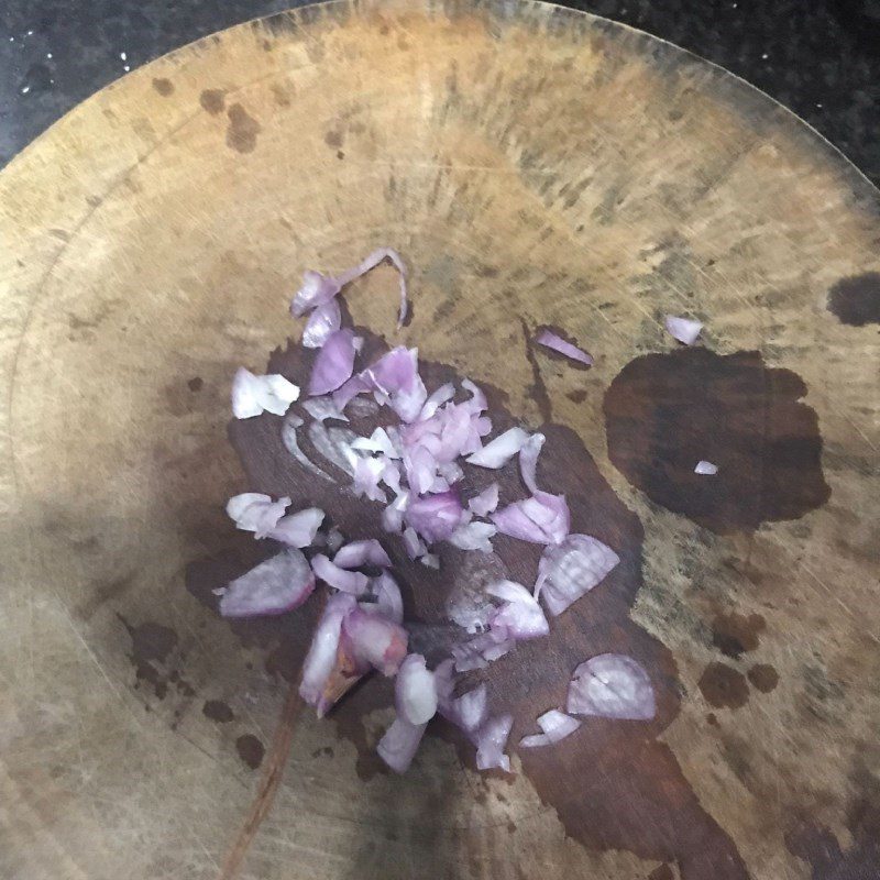 Step 1 Prepare the ingredients for Shrimp Paste for Fruit (Recipe shared by users)
