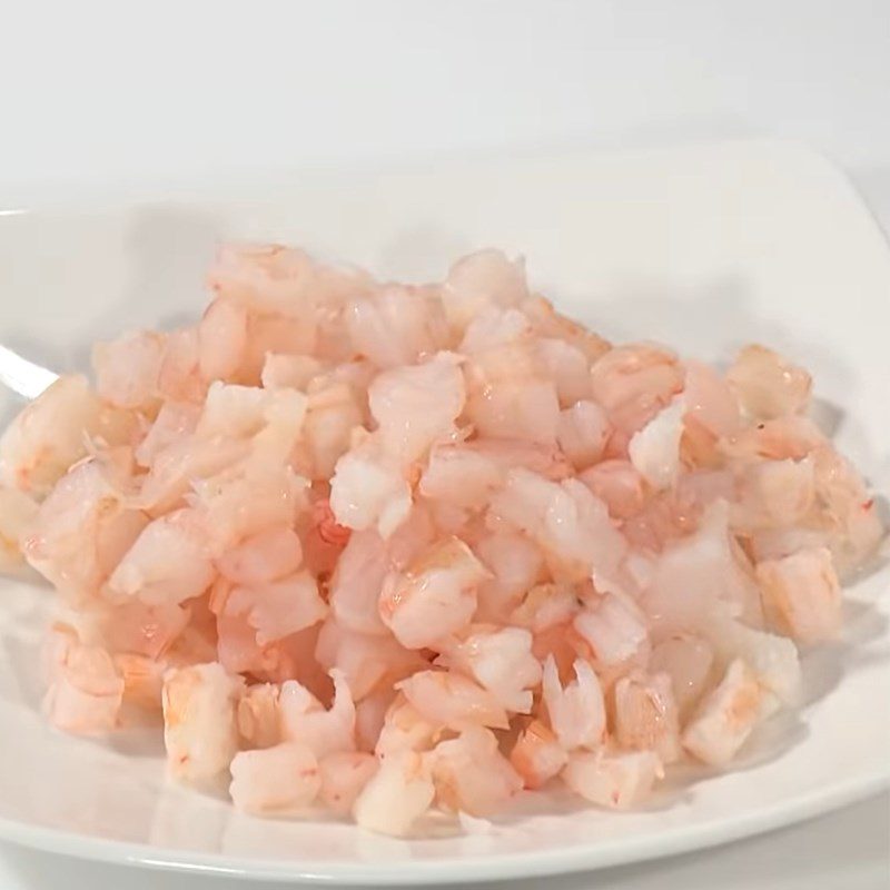 Step 1 Prepare the ingredients for Crispy Chive Shrimp Cakes