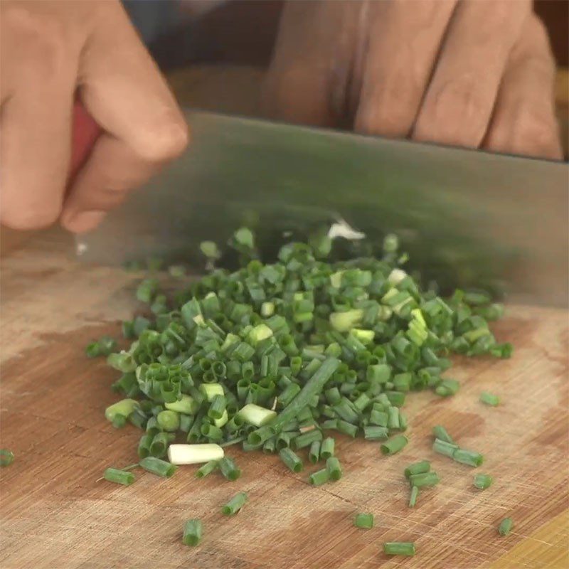Step 2 Prepare other ingredients Braised ribs with star fruit