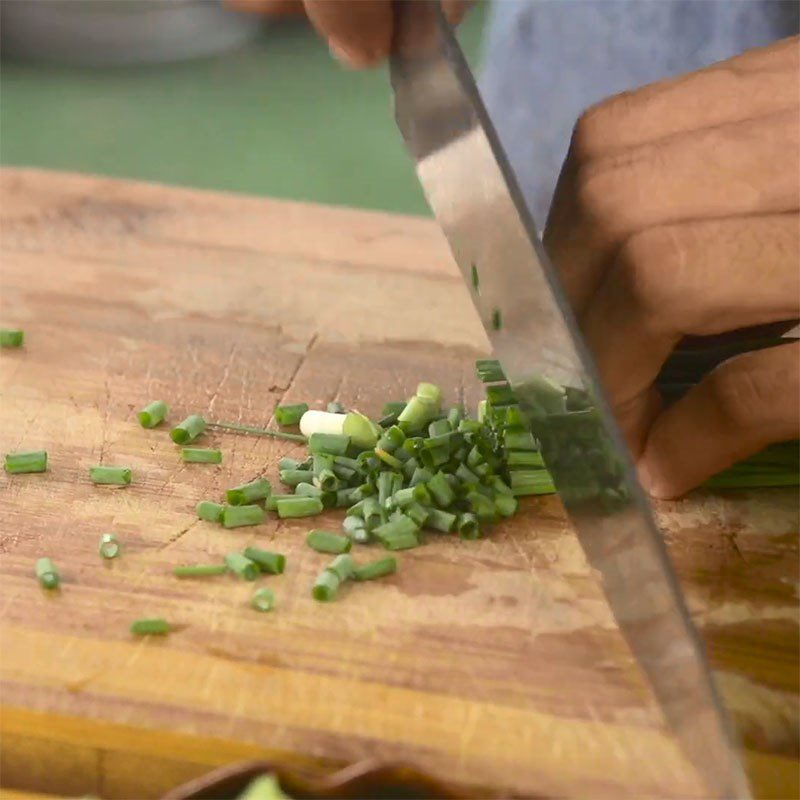 Step 2 Prepare other ingredients Braised ribs with star fruit