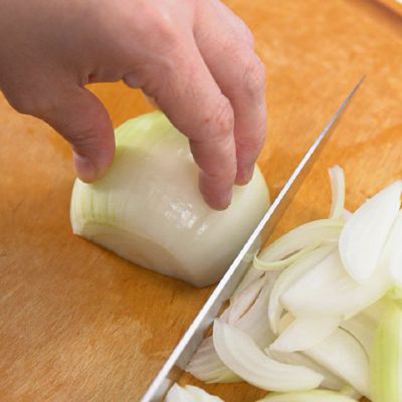 Step 2 Prepare other ingredients Stir-fried noodles with chicken