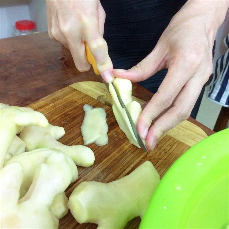 Step 2 Prepare other ingredients Braised fish with galangal