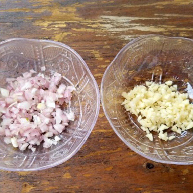Step 2 Prepare other ingredients Stir-fried mushroom with beef