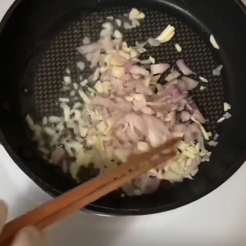 Step 2 Prepare other ingredients Braised salmon in coconut water