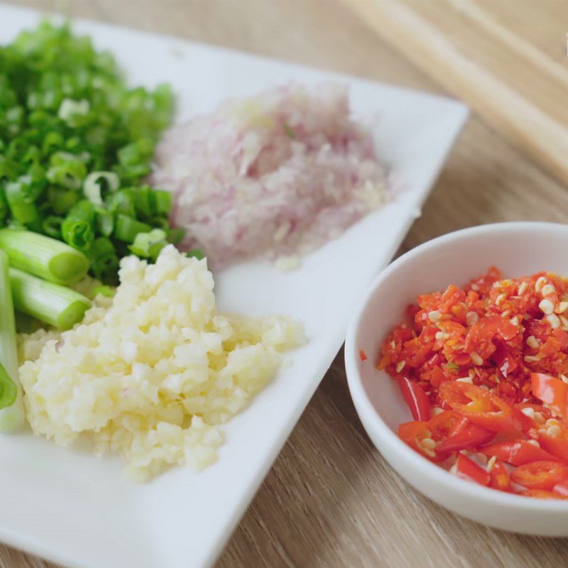 Step 2 Prepare other ingredients Crab noodle soup without crab
