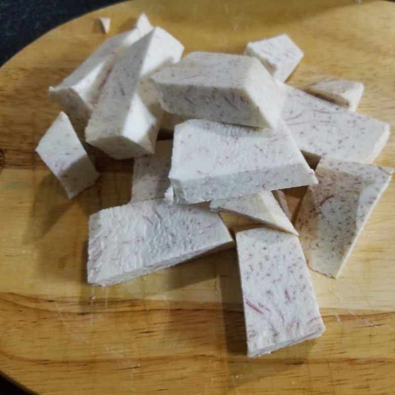 Step 2 Prepare other ingredients Pork tail soup with taro