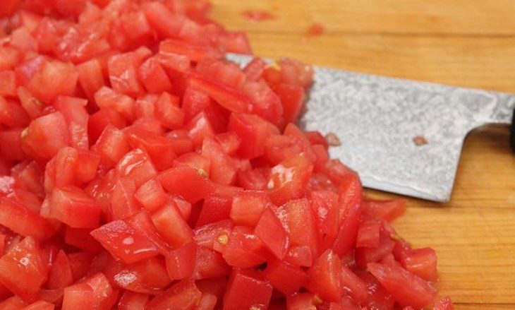 Step 2 Prepare other ingredients Sweet and sour chicken