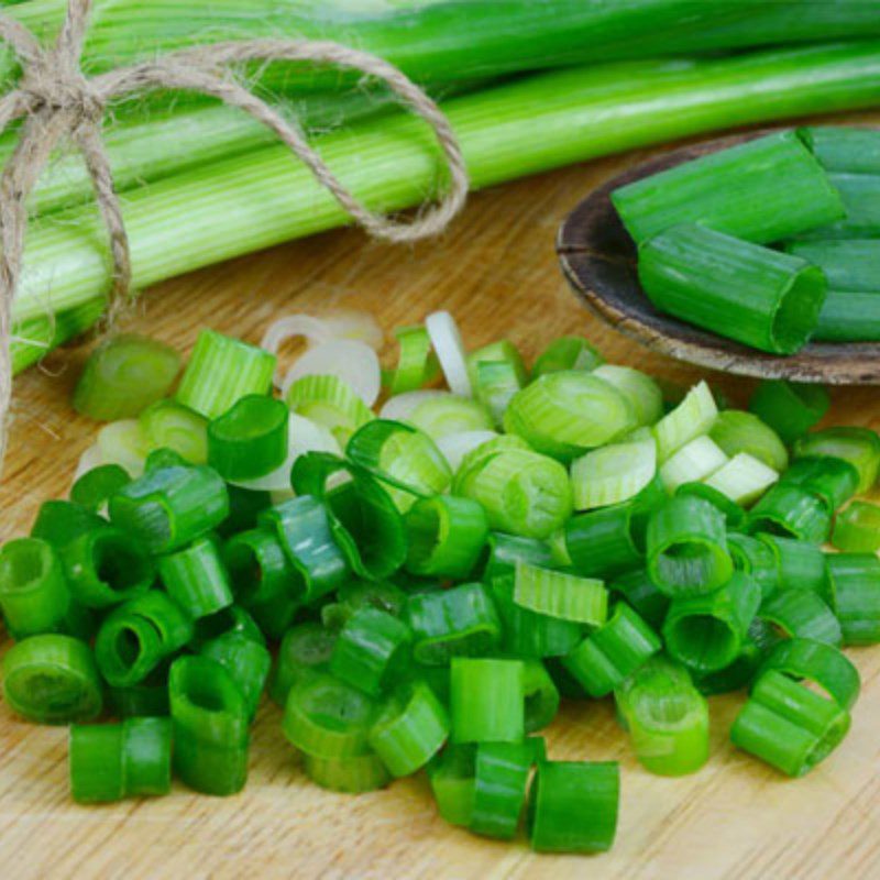 Step 2 Prepare other ingredients Stir-fried clams with scallion fat