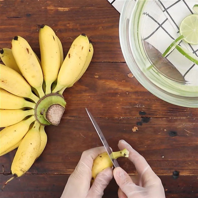 Step 1 Prepare the bananas Chewy Dried Banana